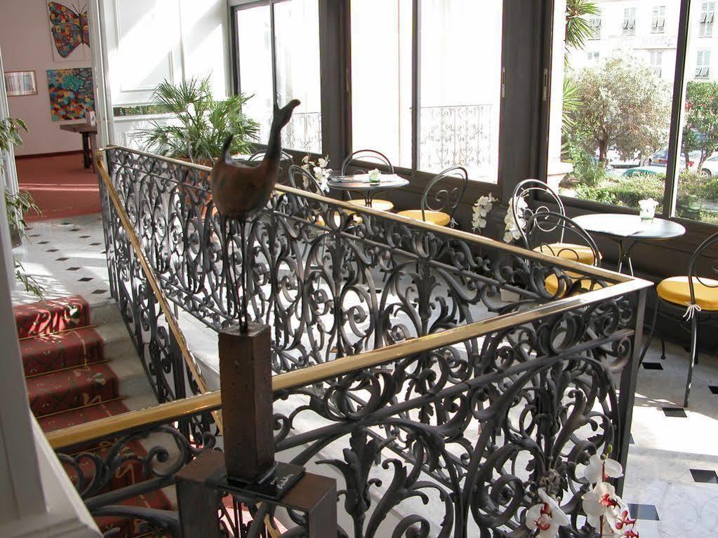 Grand Hotel Des Ambassadeurs Menton Exterior foto